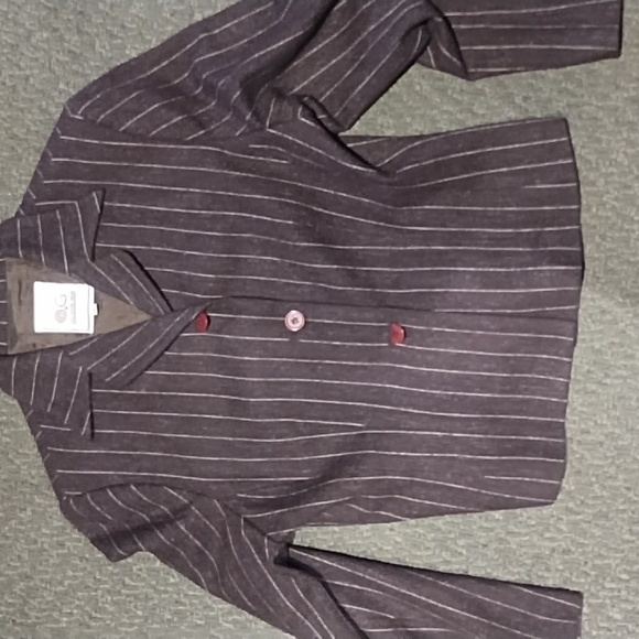 Women's OG dark burgundy pinstripe pants and jacket size m/l - Picture 6 of 7